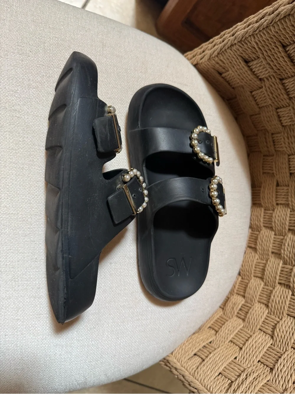 Stuart Weitzman size black